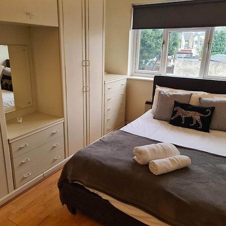 ווטפורד Sav Apartments Watford חדר תמונה