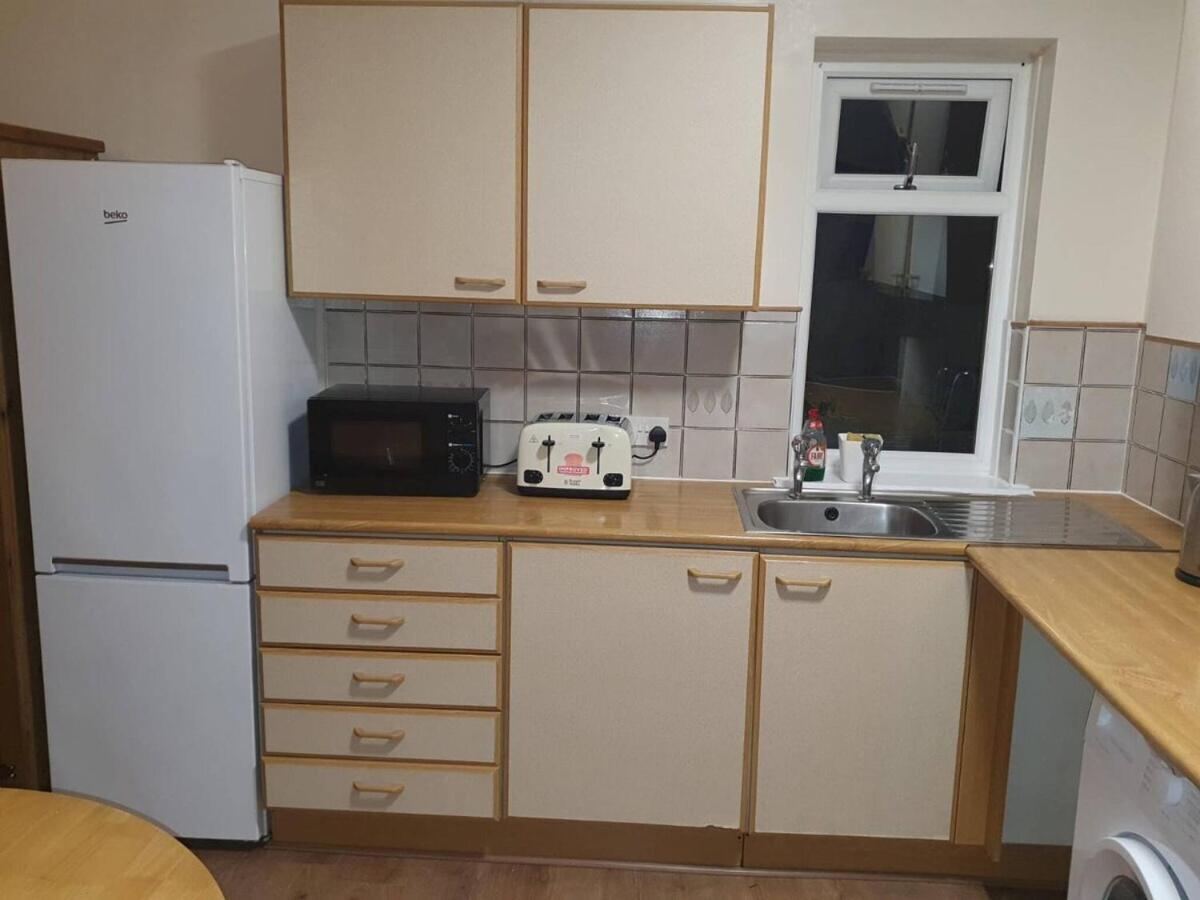 ווטפורד Sav Apartments Watford חדר תמונה