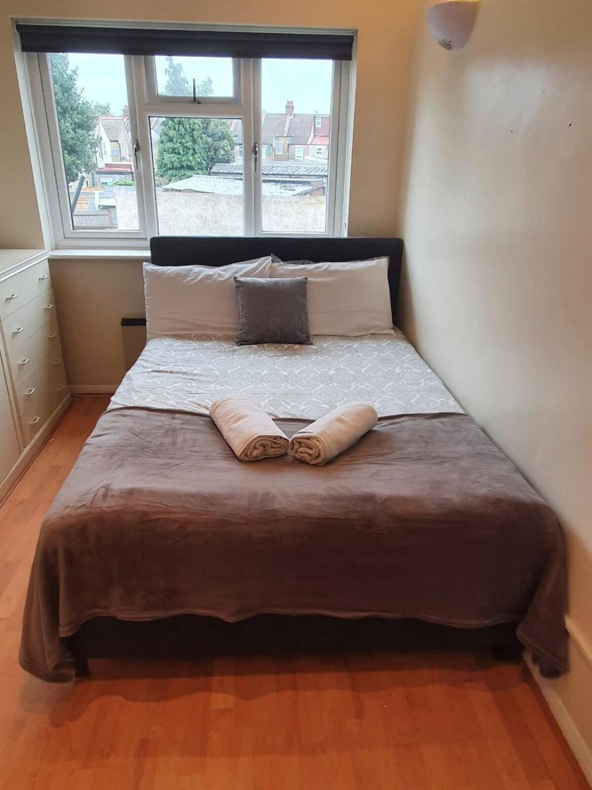 ווטפורד Sav Apartments Watford חדר תמונה